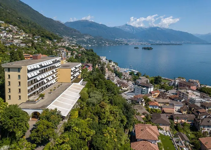 Parkhotel Brenscino فندق بريساغو