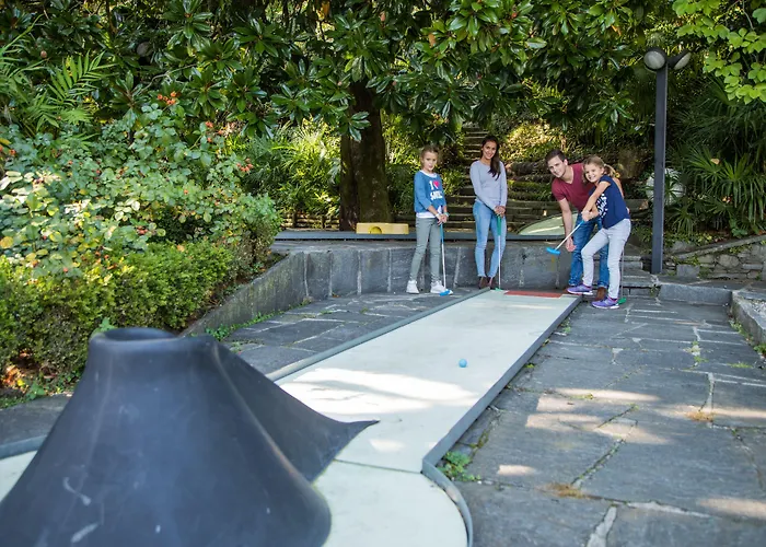 호텔 Parkhotel Brenscino 3*